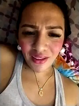 Yourbabyshane webcam