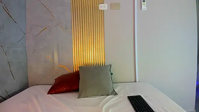 angie_harmony - Angie_harmony's free webcam