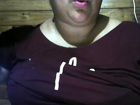 marrentinha34 - MARRENTINHA34's free webcam