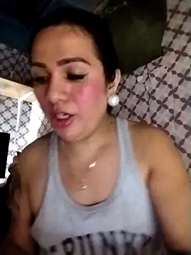 Yourbabyshane webcam