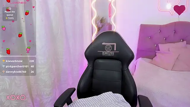 hanni_tay - HANNI_TAY's free webcam