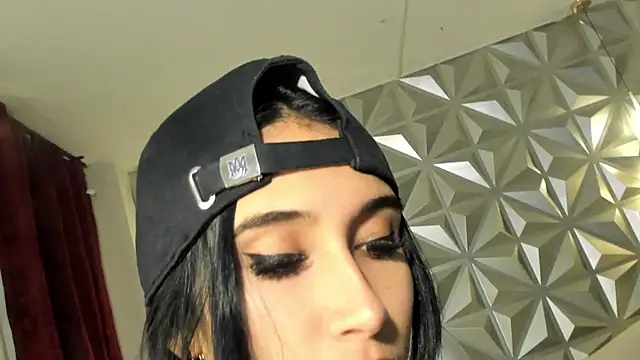 hellen_tease - Hellen_tease's free webcam