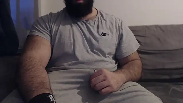 hugemachohandsom... Live Webcam on Stripchat