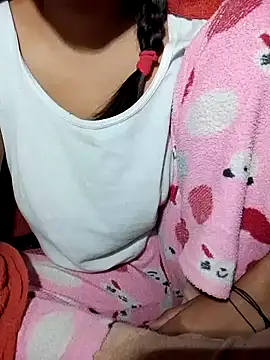 royalgirl0 - ROYALGIRL0's free webcam