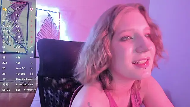 hailey_foxy - Hailey_Foxy's free webcam