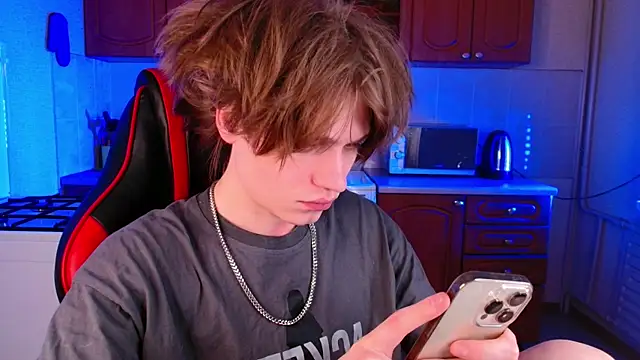 jeffreyue (M young) - shave bush + cumshow