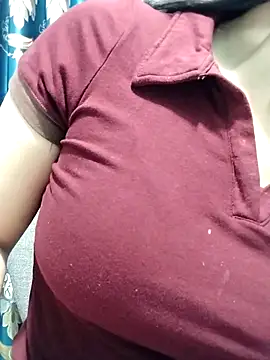 Webcam Model (Mc_chinese)  is live.Free join now!