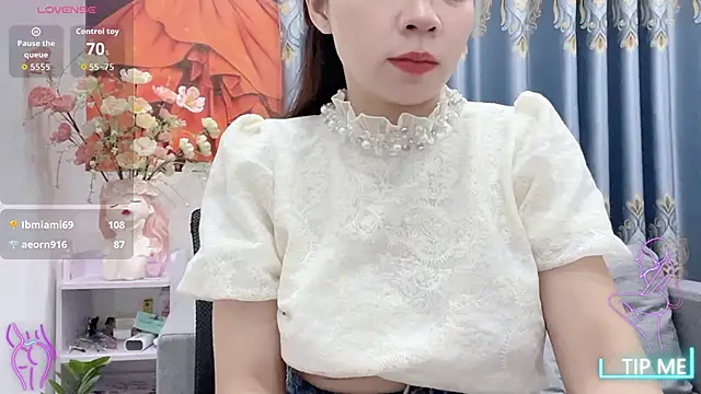 shishi_101 - Shishi_101's free webcam