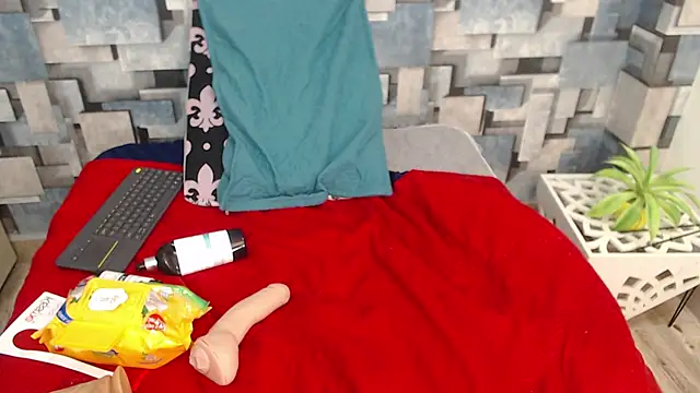 angel_dthroatt webcam