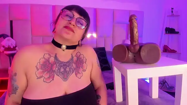 Violett_Sinclair webcam