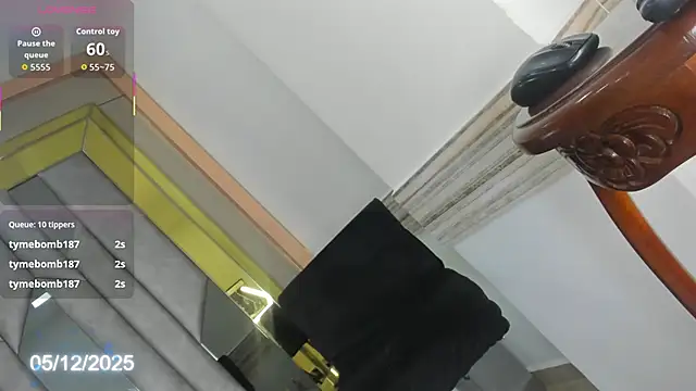 nayshalopestss webcam