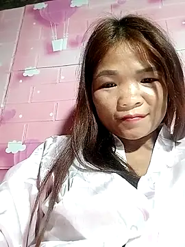 -mayman99 - -mayman99's free webcam