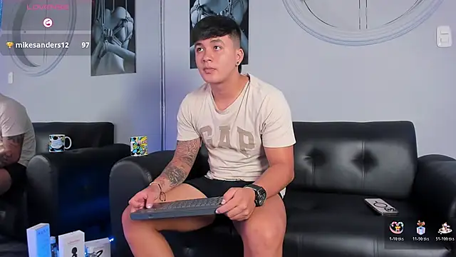 Cristopher_strong webcam