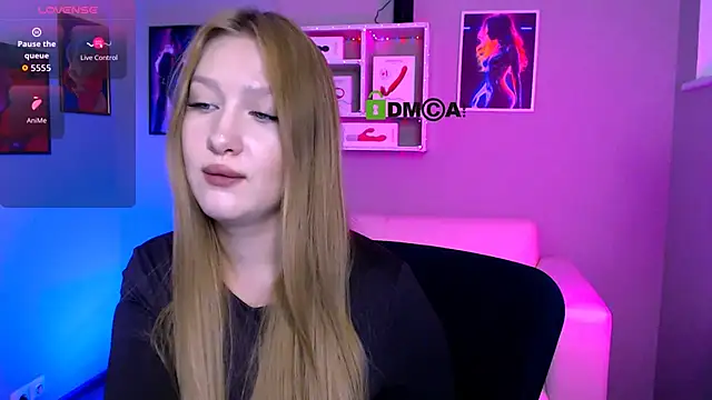 playful_sophie webcam