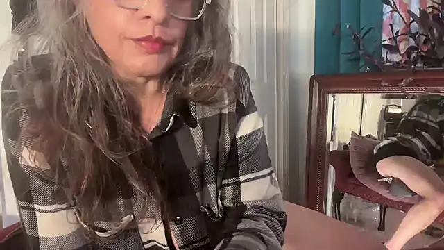 DegenerateSaint webcam