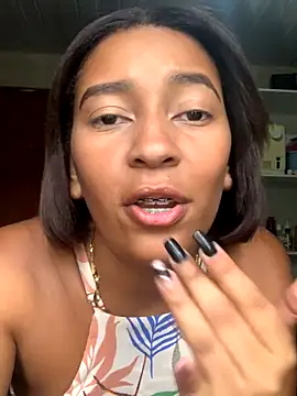 crisschiavo - Crisschiavo's free webcam