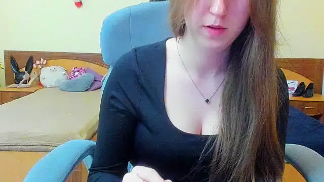 nesie-stoun - Nesie-Stoun's free webcam