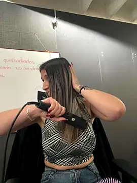 Isabella_Varella webcam