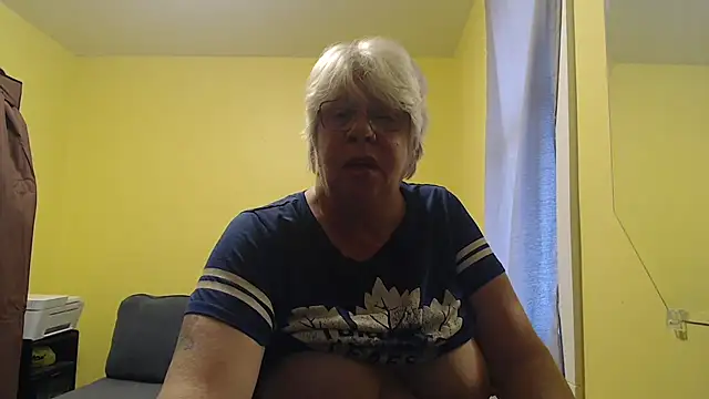 canadiancougar1965 webcam