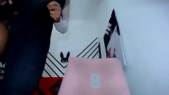 valentinabigcock23 webcam