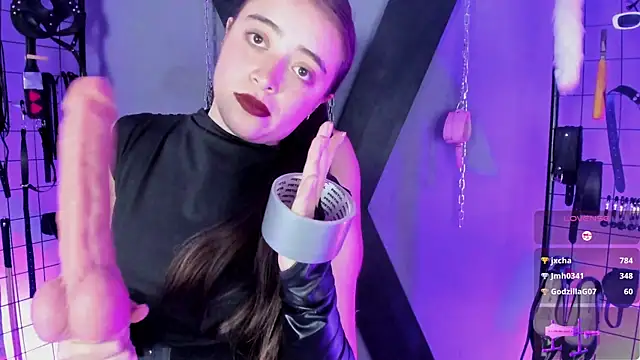 MissKara_Ariana_bdsm webcam