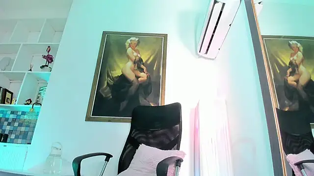 Karlagonzales_ webcam