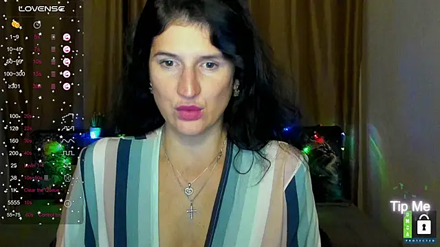 alianna_solo_kisses - Alianna_Solo_Kisses's free webcam