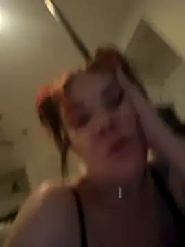 ravenrayyy - RavenRayyy's free webcam