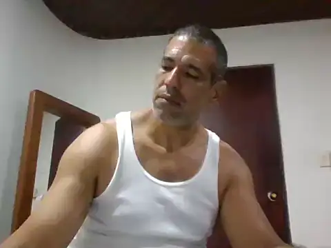 jackbigcock11 webcam