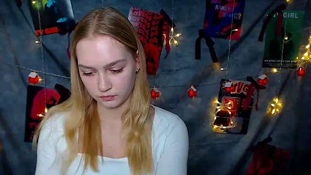 MademoiselleCl webcam