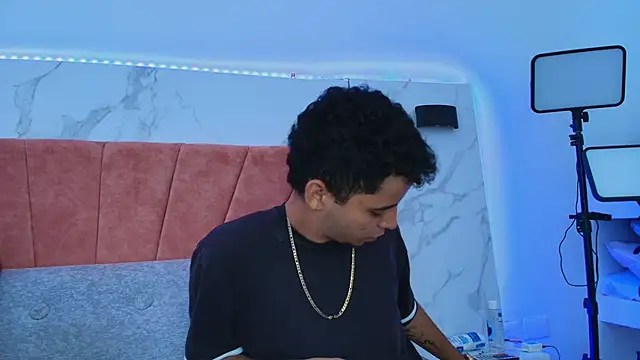 hellanddante_ - HellAndDante_'s free webcam