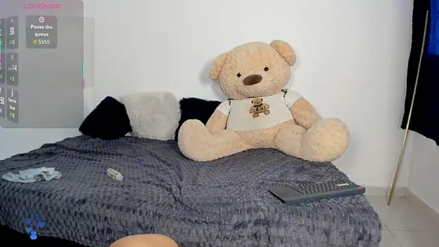 littleparker (M twink) - Legs up and hole