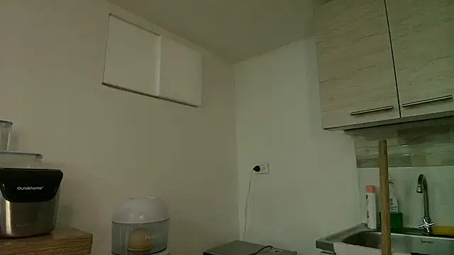 elliee_ - Elliee_'s free webcam