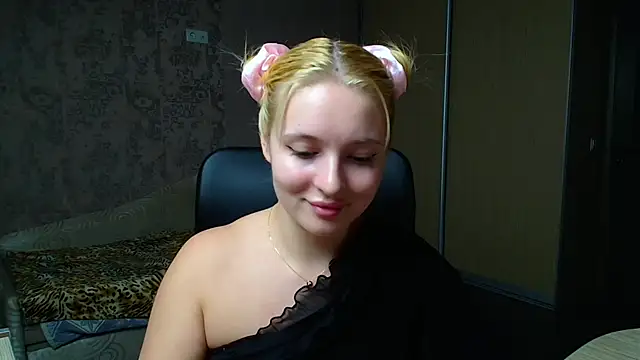 Milka_kiss_ webcam