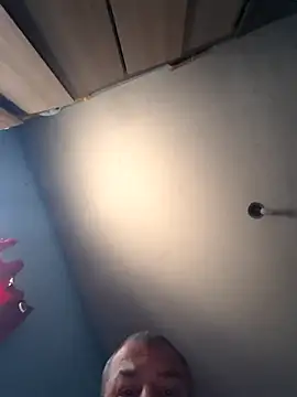 Carlossantos07 webcam