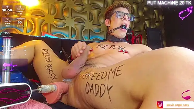 angel_sexyevil webcam