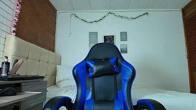 dulce_mariaa___ webcam