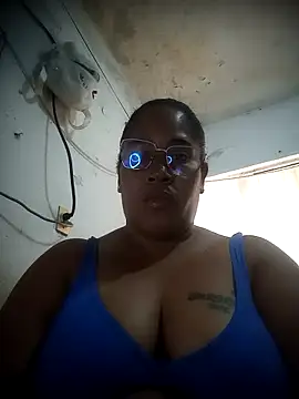 Big_ass_submissive webcam