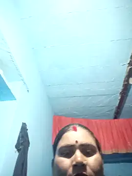 Chinki_pande webcam
