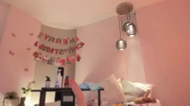 angeline-777 - Angeline-777's free webcam