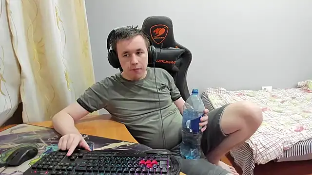 iliaskrislove webcam