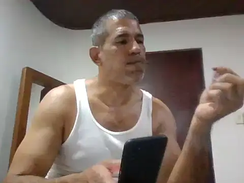 jackbigcock11 webcam