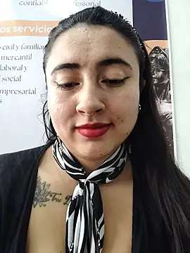 _Sarah-Office1 webcam