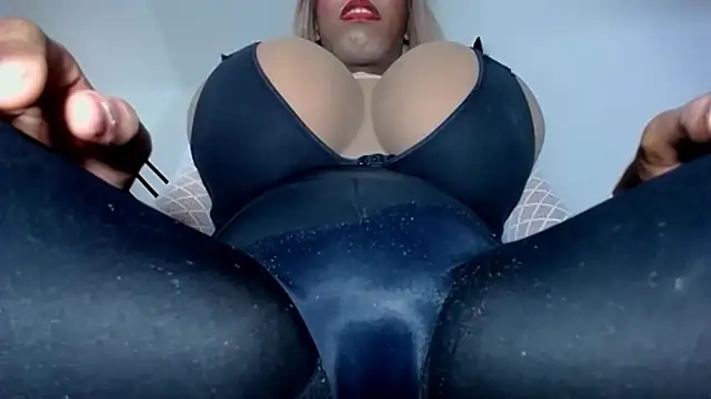 valentinabigcock23 webcam