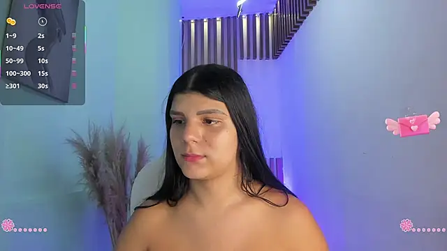 PauliinaBelle_ webcam