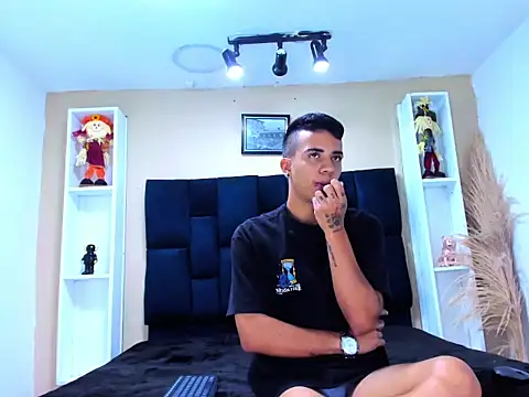 DamianAndMAximoo webcam