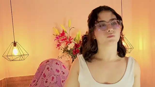 LiLLiAnderson webcam