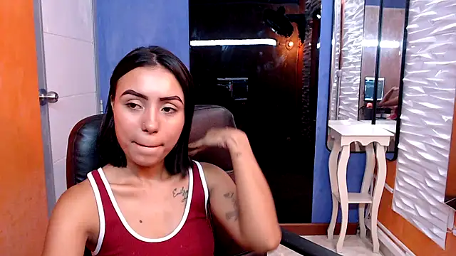 julieta_fn - Julieta_fn's free webcam