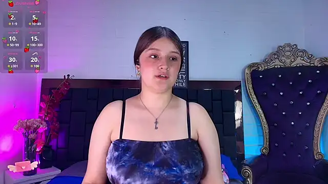 Krystal_Heartss webcam