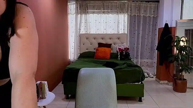 camil_milfdream - Camil_milfdream's free webcam